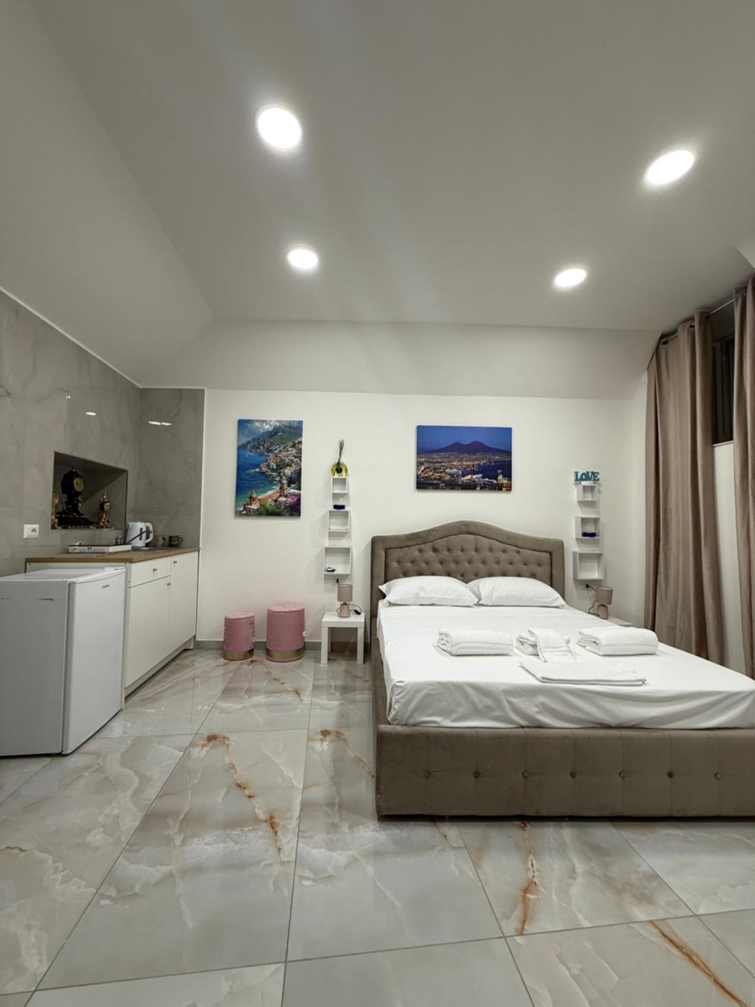 Caracciolo Suites 36 Nápoles Exterior foto